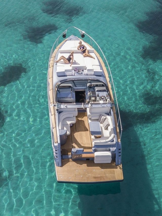 cropped-Boat_Rental_Mykonos_Yacht.jpg